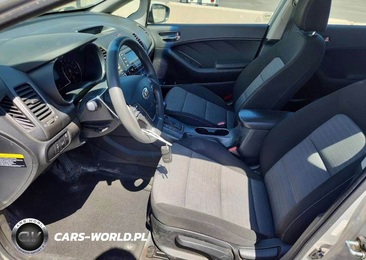 2016 Kia Forte Lx VIN:KNAFK5A82G5585194 - 7