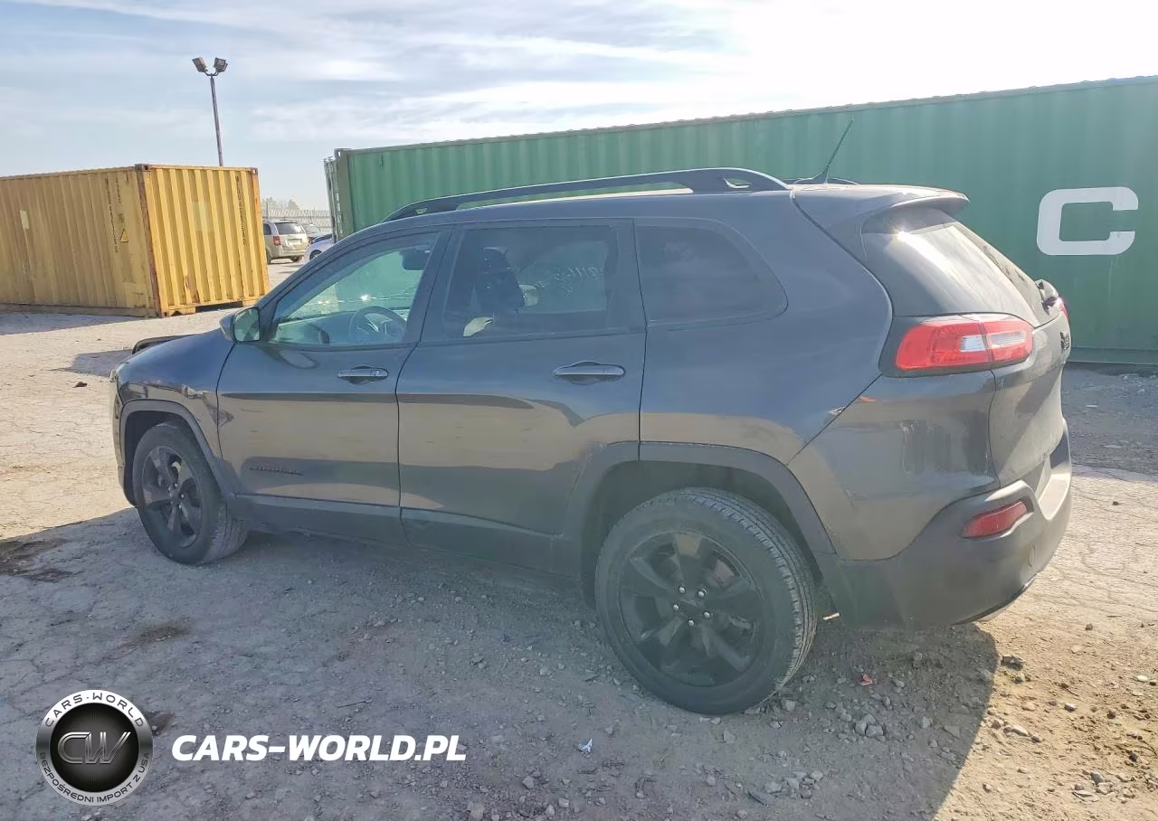 2015 Jeep Cherokee Latitude VIN:1C4PJLCS2FW781166 - 2