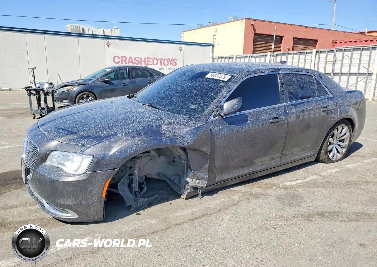 2019 Chrysler 300 Touring – zdjęcie 1 z 12