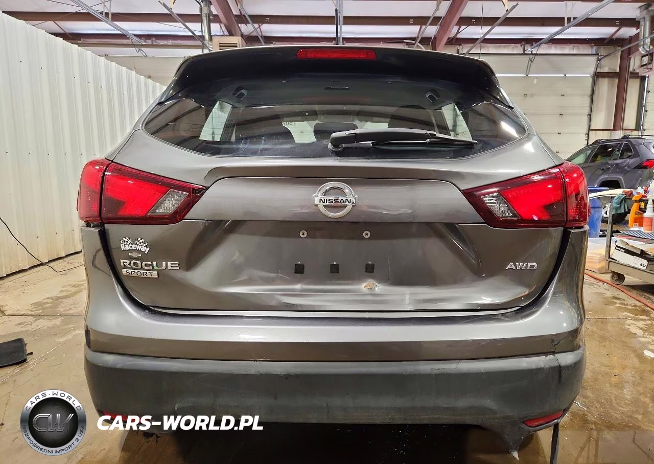 2018 Nissan Rogue Sport S VIN:JN1BJ1CR9JW256483 - 6