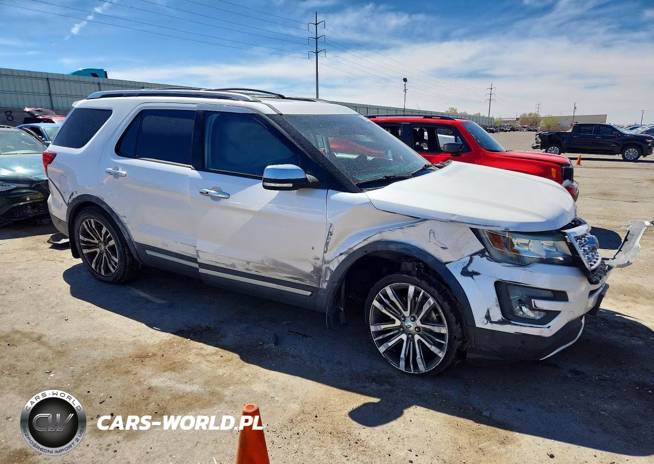 2016 Ford Explorer Platinum VIN:1FM5K8HT6GGB26714 - 4