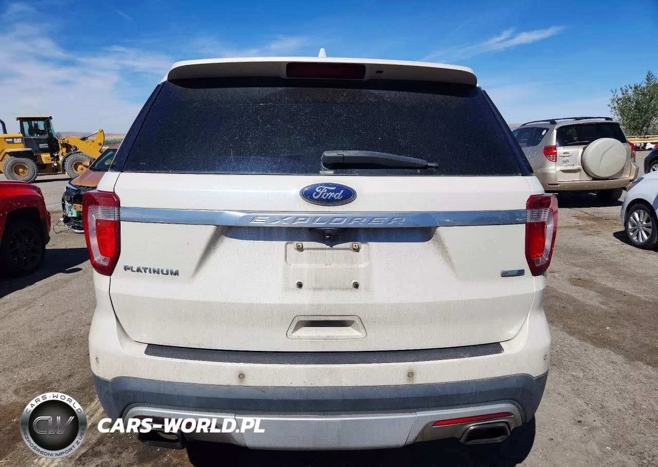 2016 Ford Explorer Platinum VIN:1FM5K8HT6GGB26714 - 6