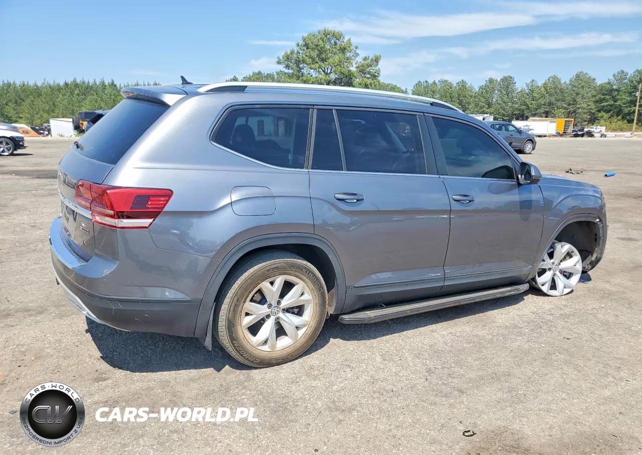 2019 Volkswagen Atlas S VIN:1V2GR2CA9KC574696 - 3
