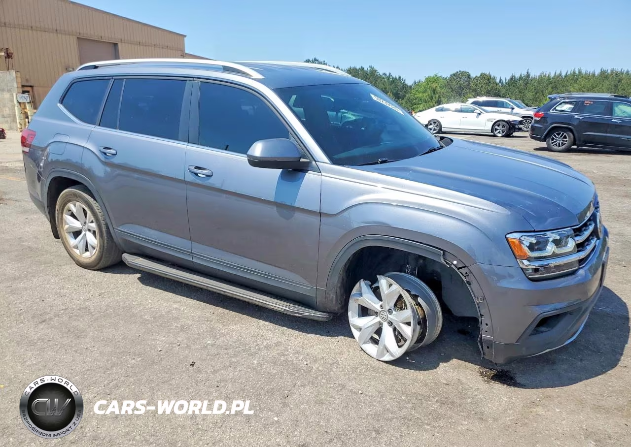 2019 Volkswagen Atlas S VIN:1V2GR2CA9KC574696 - 4