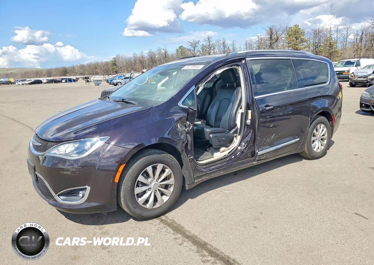 2019 Chrysler Pacifica Touring L