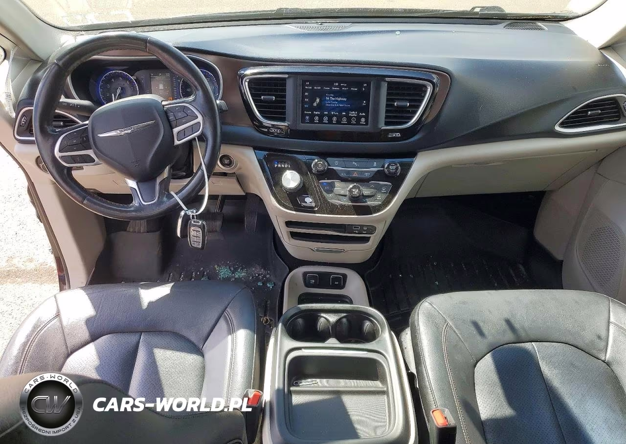 2019 Chrysler Pacifica Touring L VIN:2C4RC1BG1KR532770 - 8