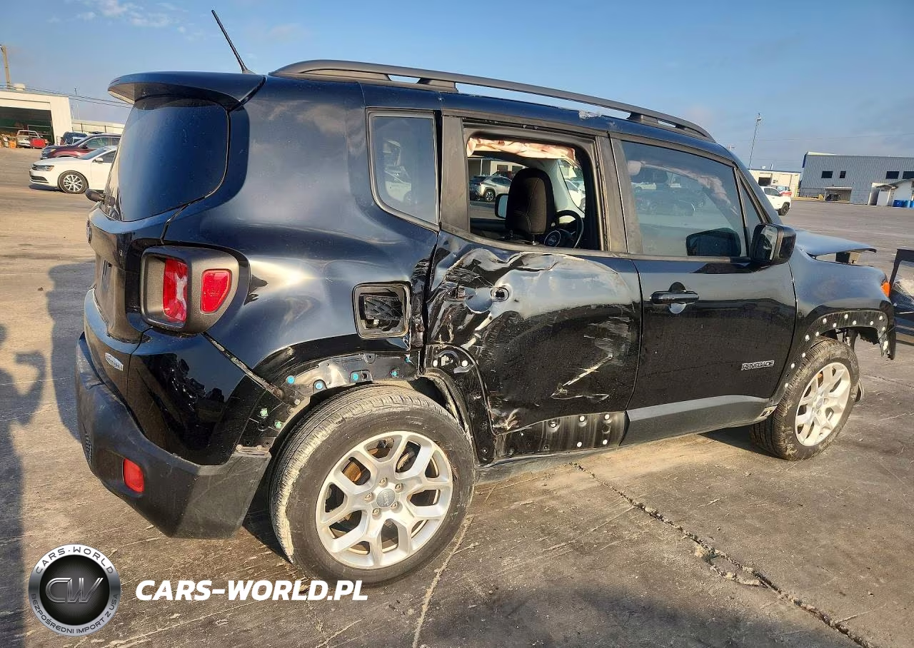 2015 Jeep Renegade Latitude VIN:ZACCJABT7FPC27325 - 3
