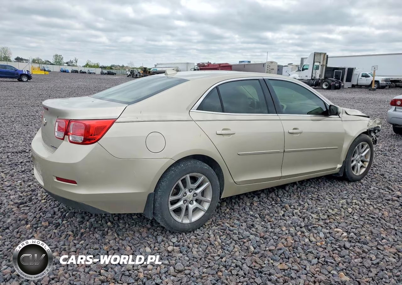 2014 Chevrolet Malibu 1Lt VIN:1G11C5SLXEF187079 - 3