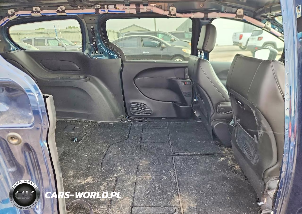 2025 Chrysler Pacifica Select VIN:2C4RC1BG0SR527317 - 11