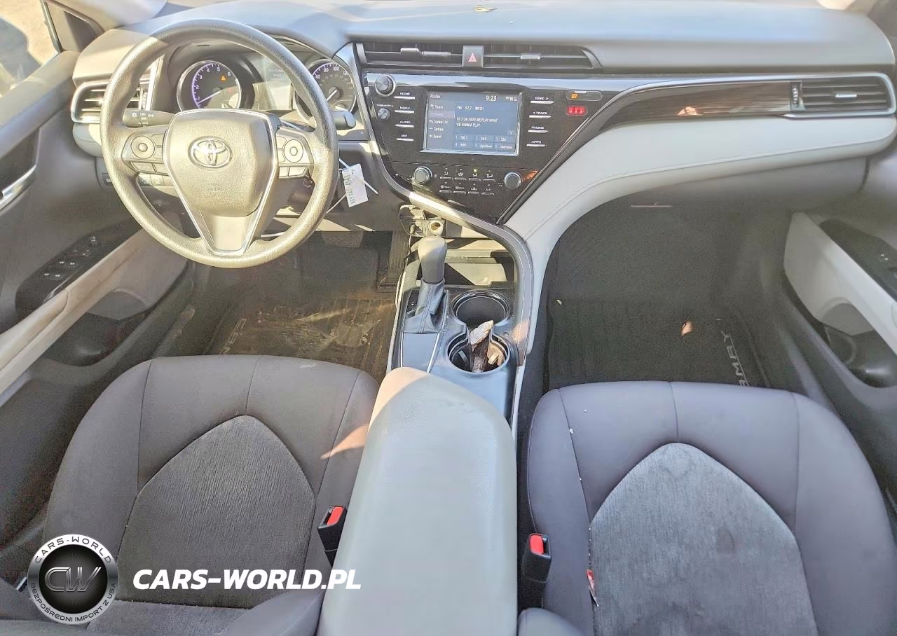 2019 Toyota Camry L VIN:4T1B11HK7KU723840 - 8
