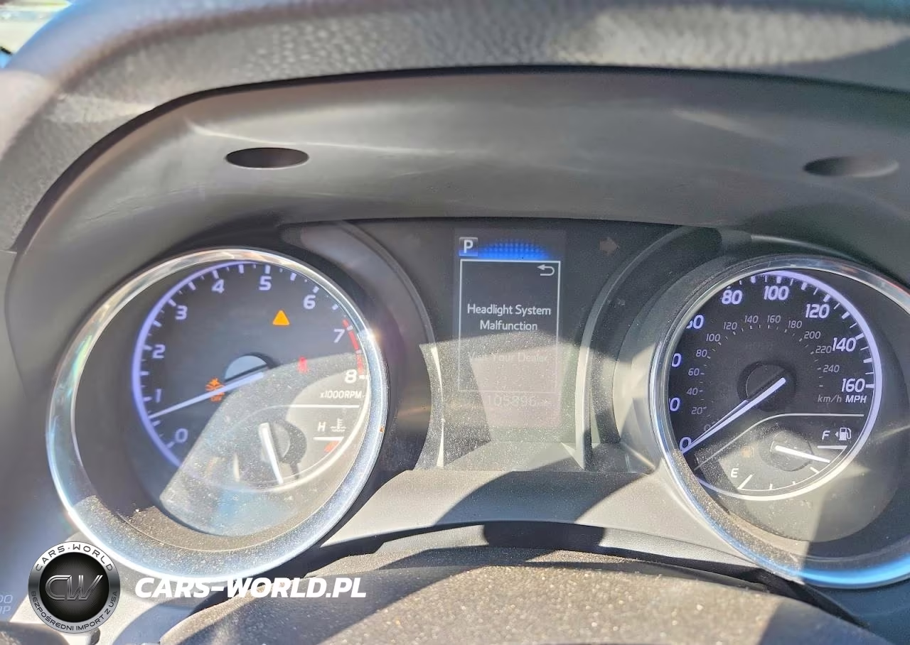 2019 Toyota Camry L VIN:4T1B11HK7KU723840 - 9
