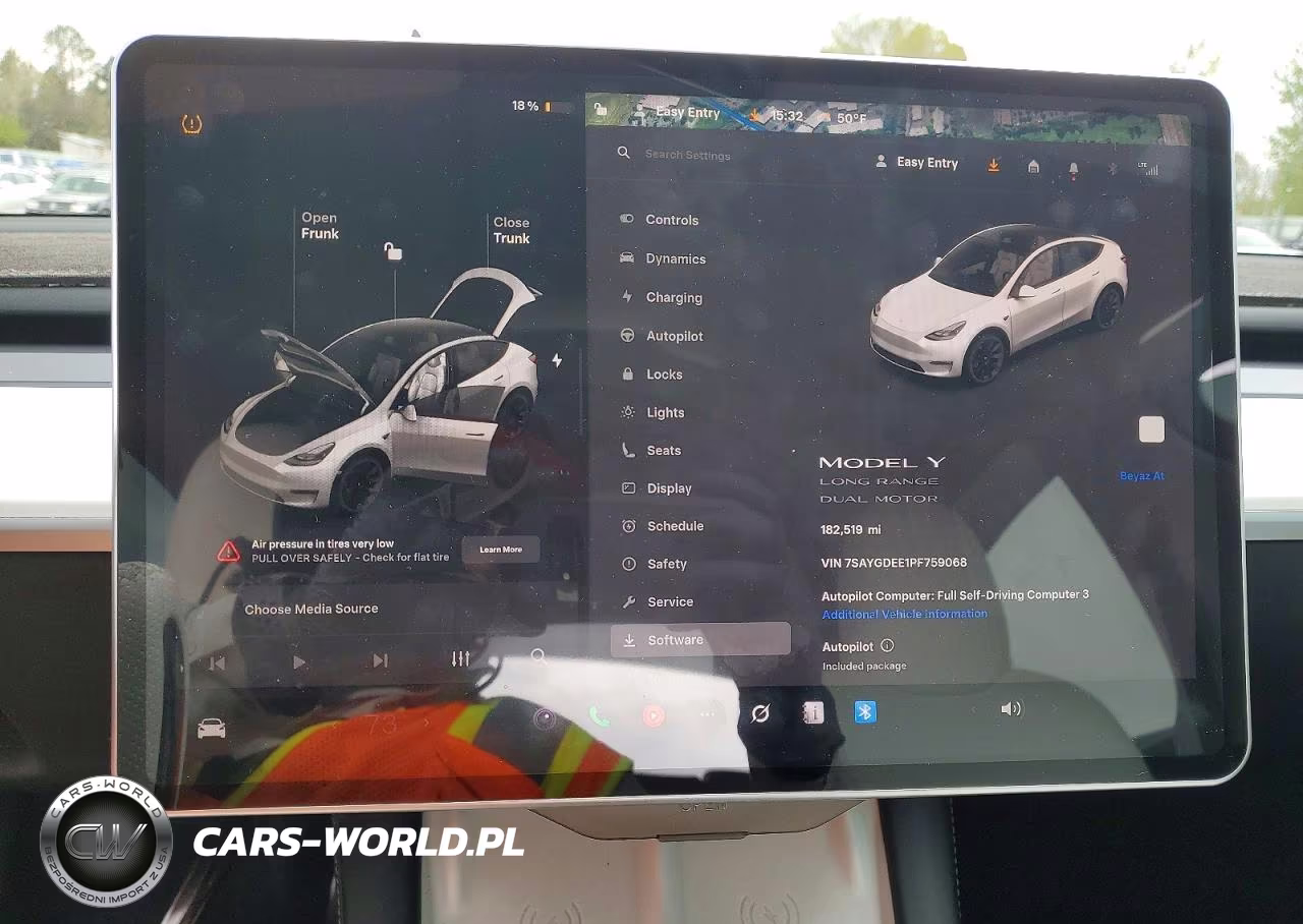 2023 Tesla Model Y VIN:7SAYGDEE1PF759068 - 9