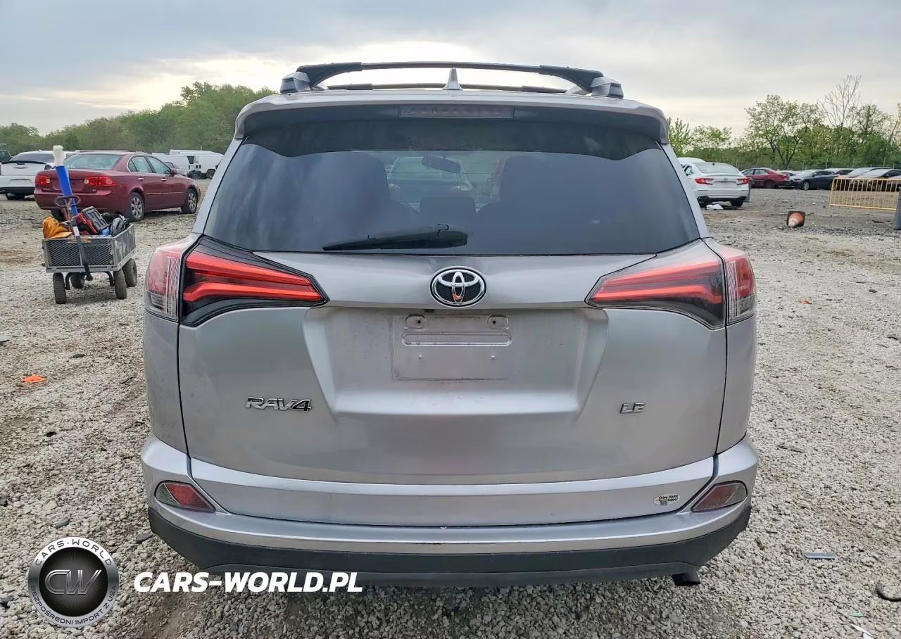 2016 Toyota Rav4 Le VIN:2T3ZFREV3GW303889 - 6
