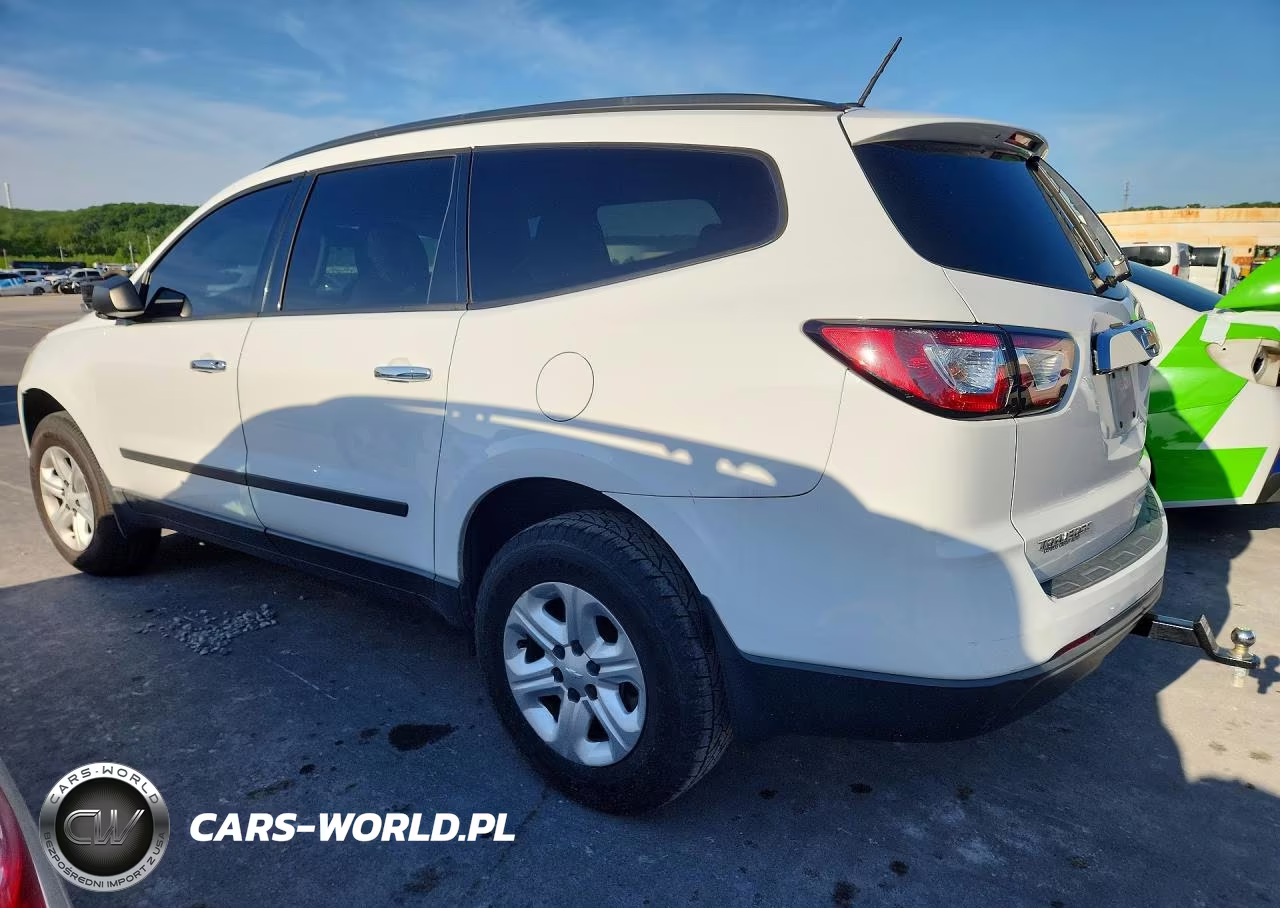 2017 Chevrolet Traverse Ls VIN:1GNKRFED6HJ180062 - 2
