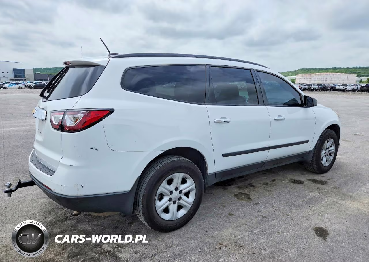 2017 Chevrolet Traverse Ls VIN:1GNKRFED6HJ180062 - 3