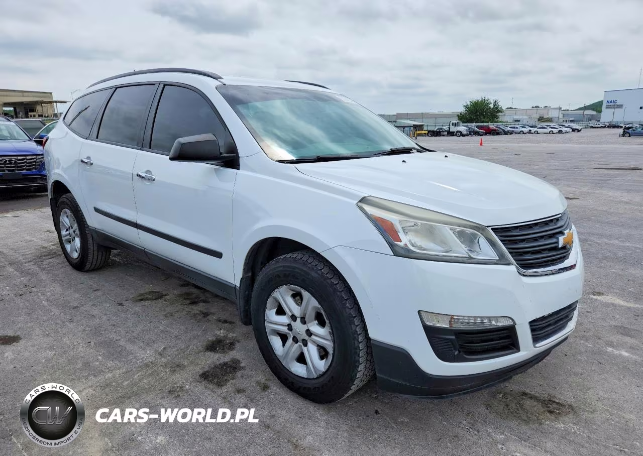 2017 Chevrolet Traverse Ls VIN:1GNKRFED6HJ180062 - 4