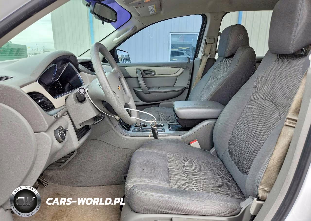 2017 Chevrolet Traverse Ls VIN:1GNKRFED6HJ180062 - 7