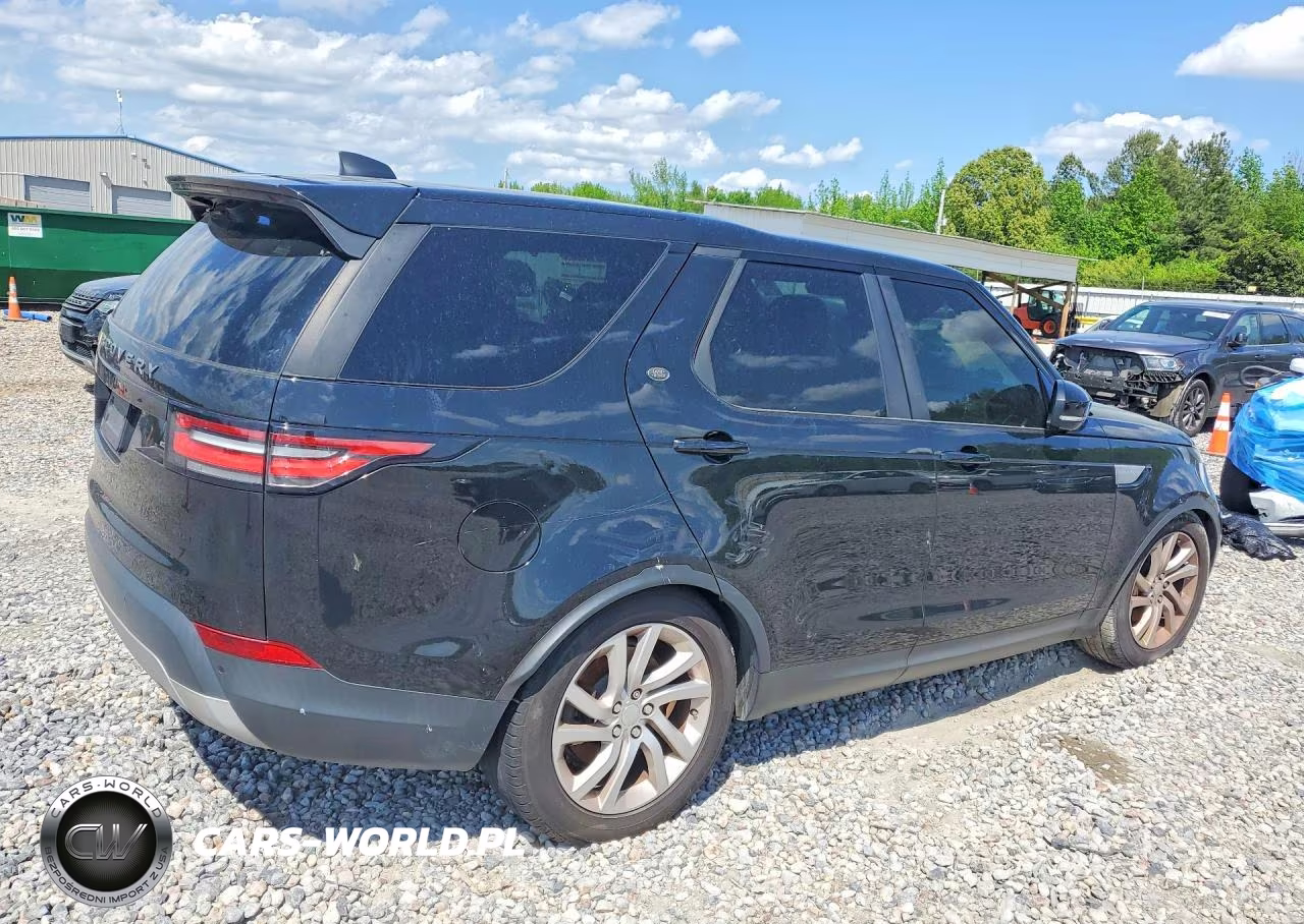 2017 Land Rover Discovery Hse VIN:SALRRBBV1HA011217 - 3