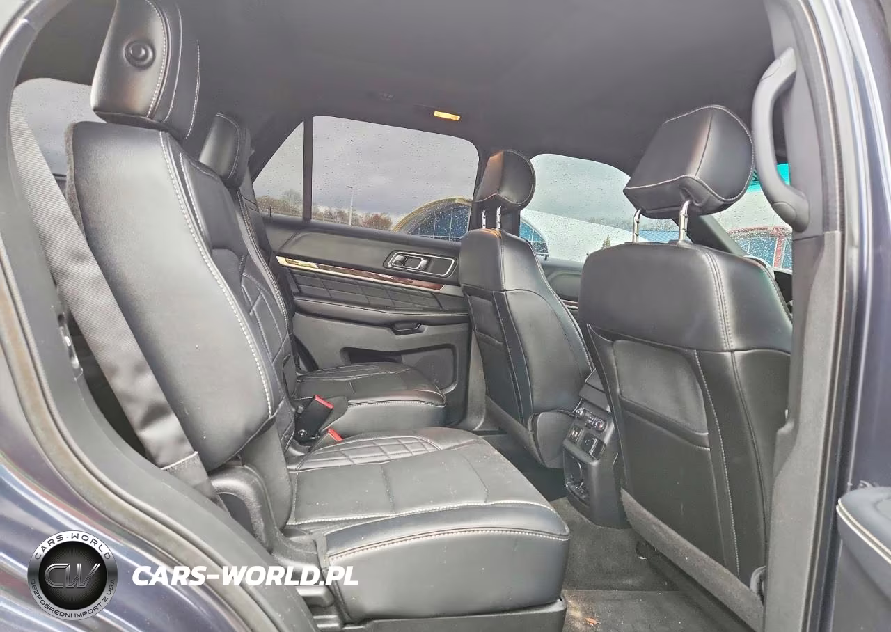 2017 Ford Explorer Platinum VIN:1FM5K8HT2HGA11996 - 11