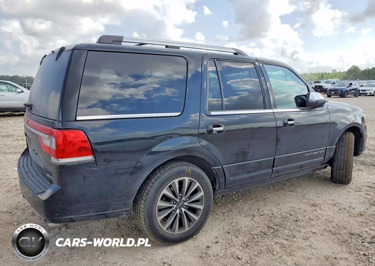 2016 Lincoln Navigator Select VIN:5LMJJ2HT7GEL01009 - 3
