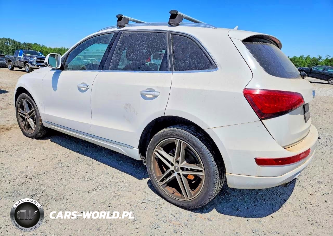 2015 Audi Q5 Premium VIN:WA1CFAFP5FA053733 - 2