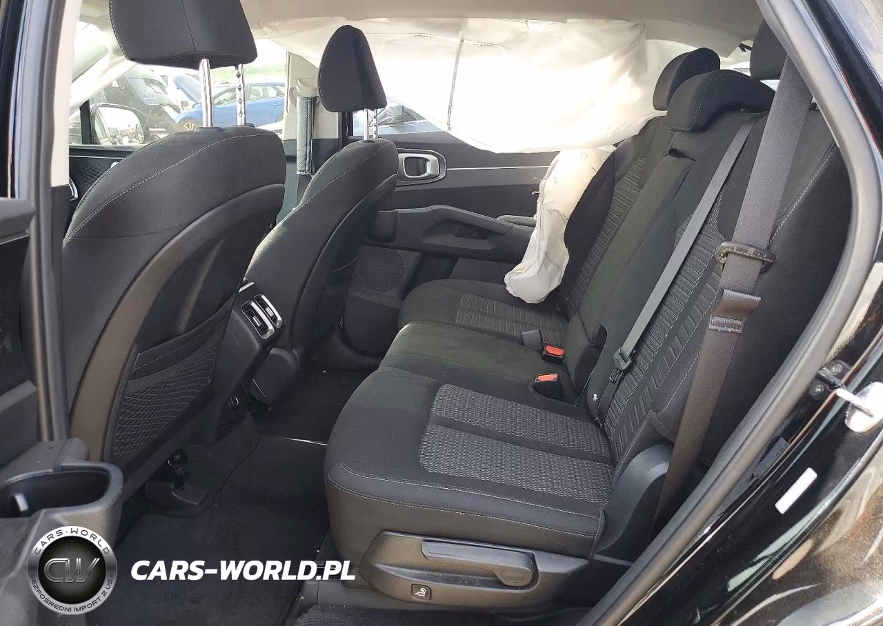 2025 Kia Sorento Lx VIN:5XYRG4JC3SG403096 - 11