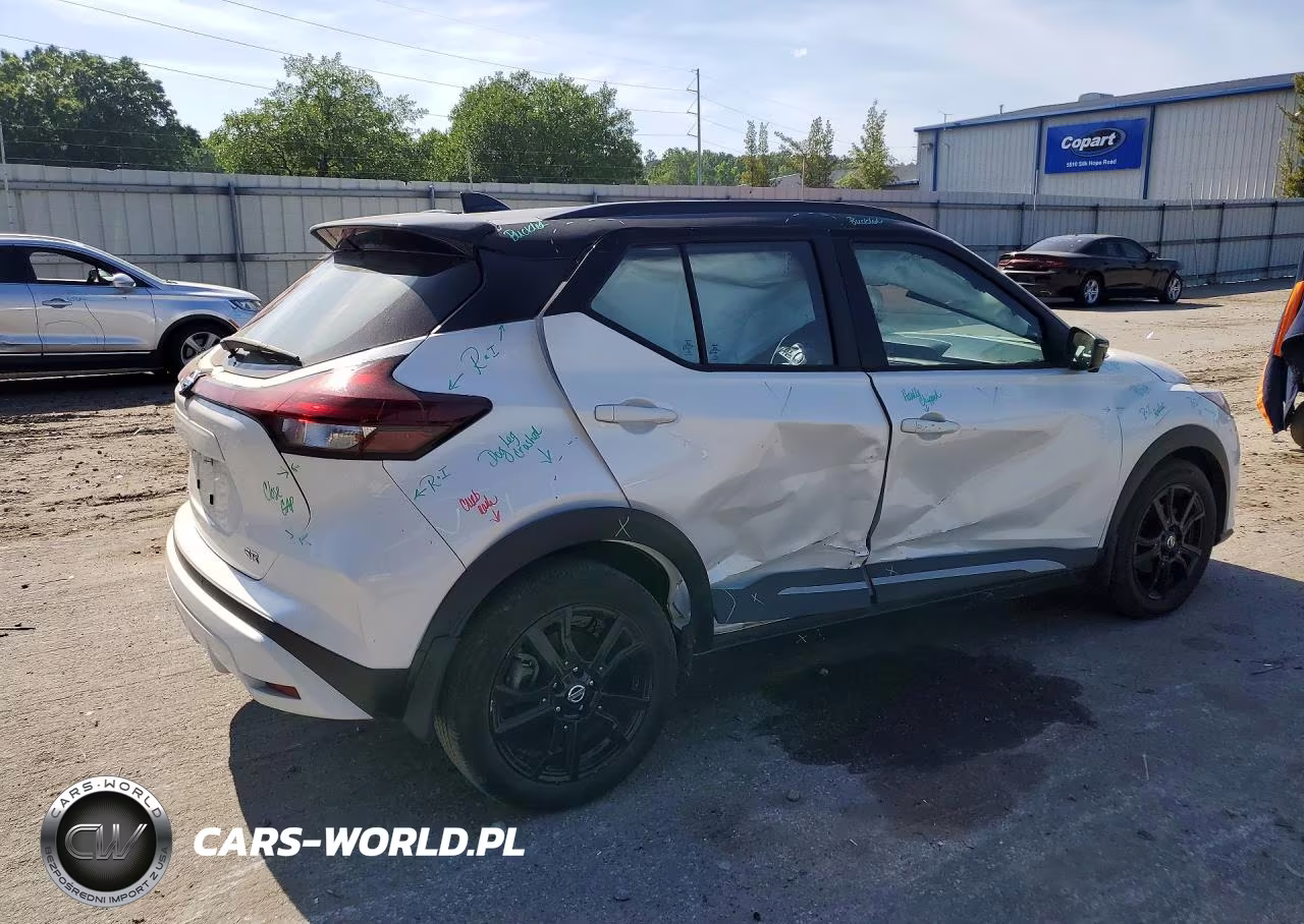 2021 Nissan Kicks Sr VIN:3N1CP5DV1ML540125 - 3
