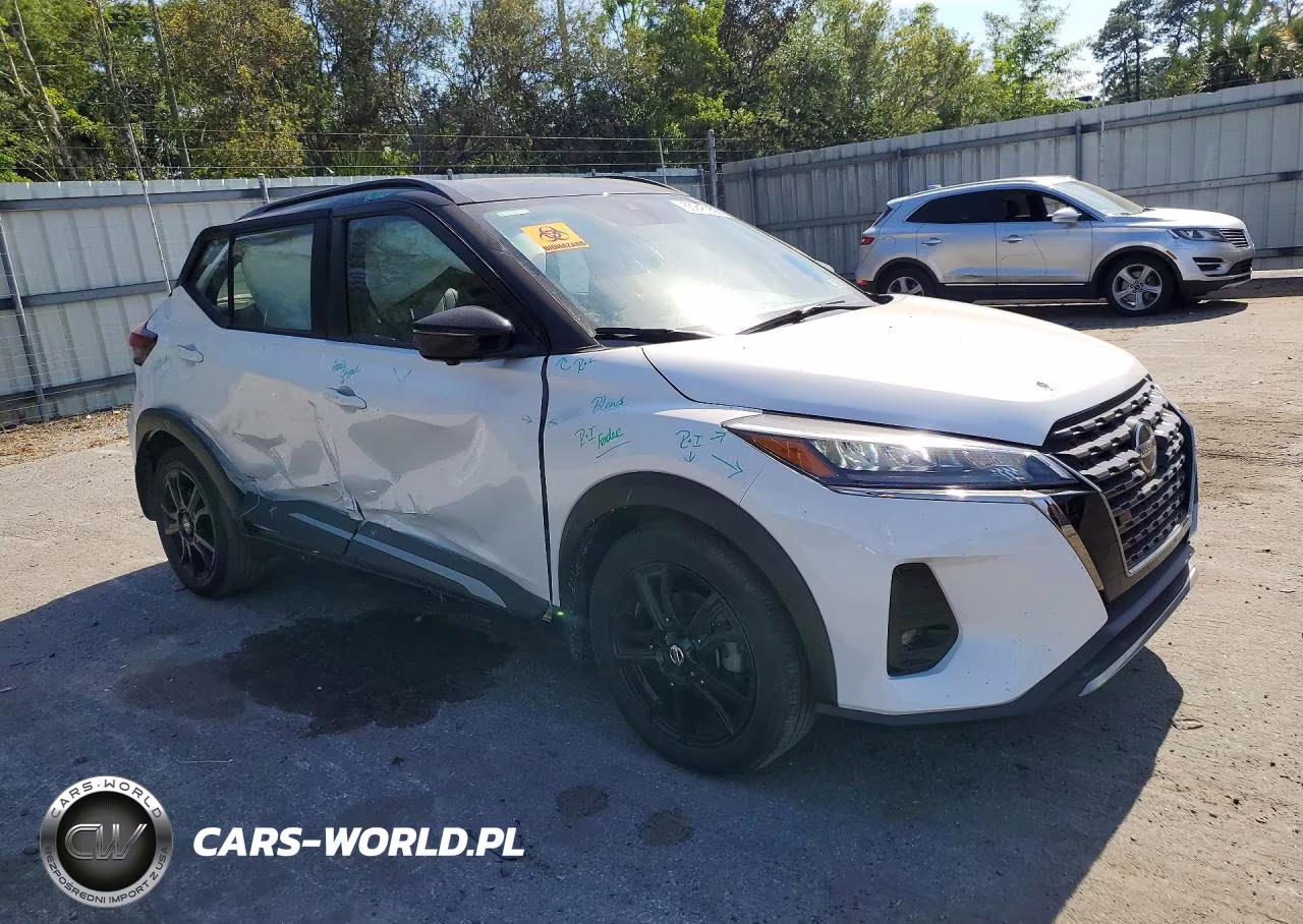 2021 Nissan Kicks Sr VIN:3N1CP5DV1ML540125 - 4