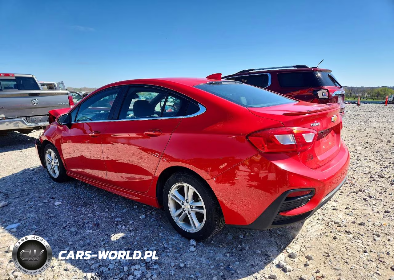 2018 Chevrolet Cruze Lt VIN:1G1BE5SM9J7193760 - 2