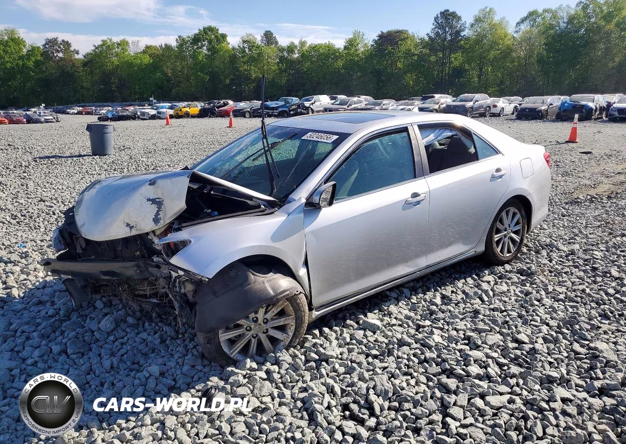 2012 Toyota Camry Xle V6 – zdjęcie 1 z 12
