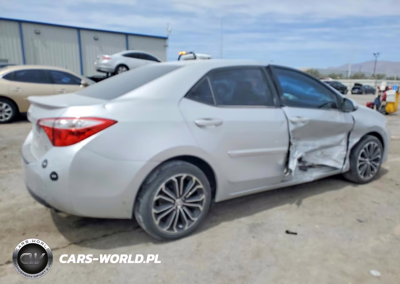 2015 Toyota Corolla S Plus VIN:5YFBURHE7FP277146 - 3