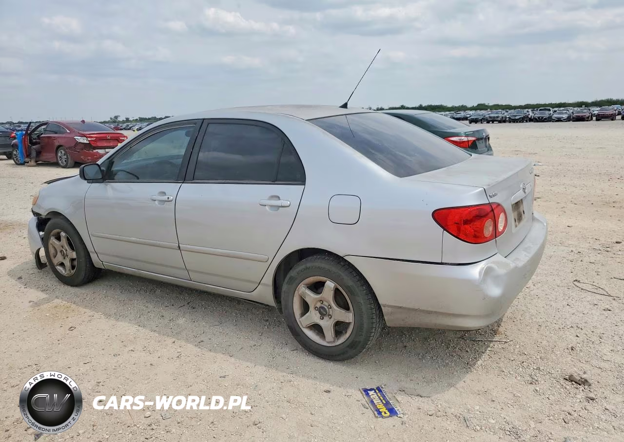 2007 Toyota Corolla Le VIN:1NXBR32E07Z893567 - 2