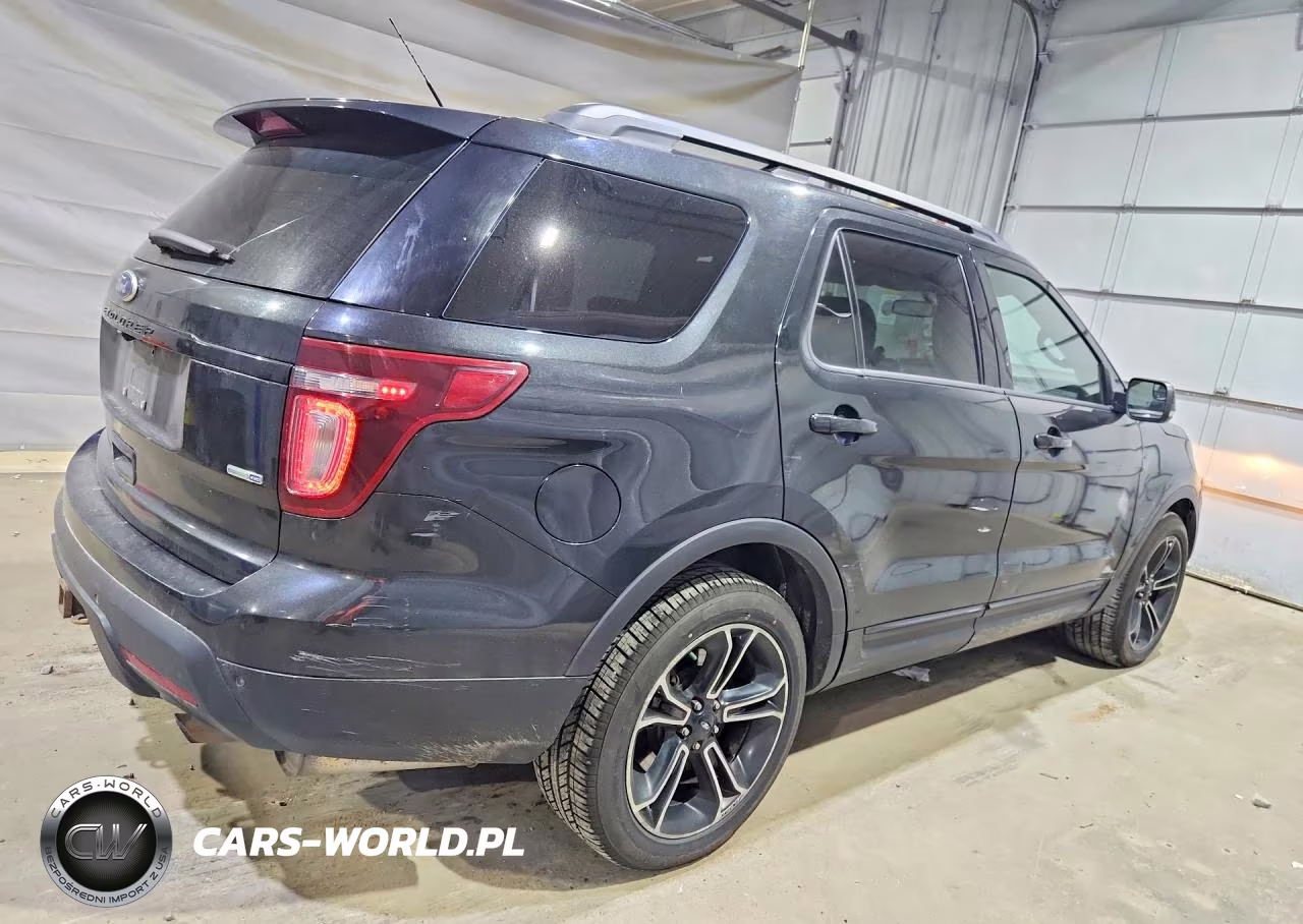2015 Ford Explorer Sport VIN:1FM5K8GTXFGB45072 - 3