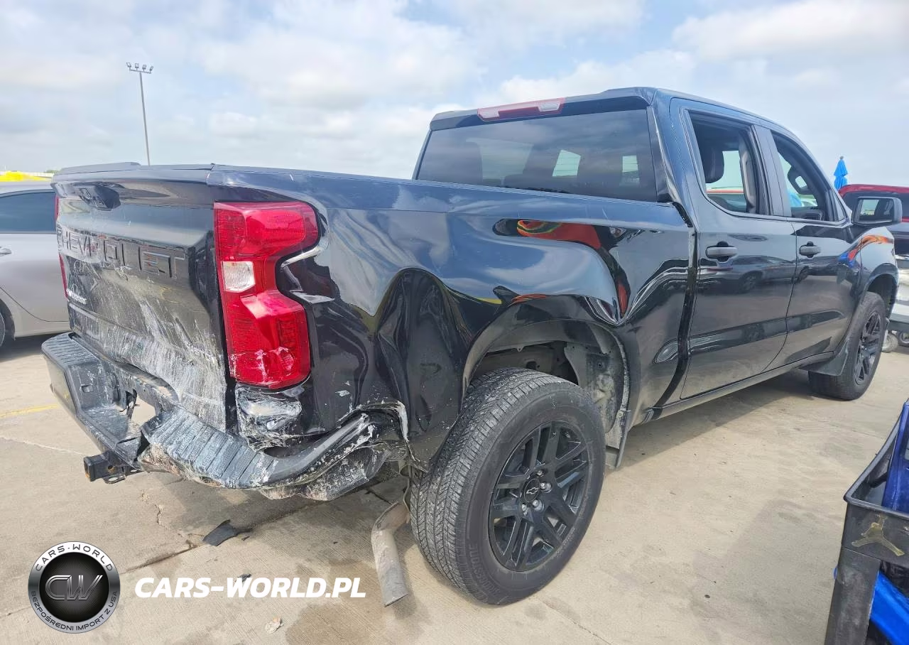 2024 Chevrolet Silverado C1500 Custom VIN:3GCPABEK4RG217688 - 3