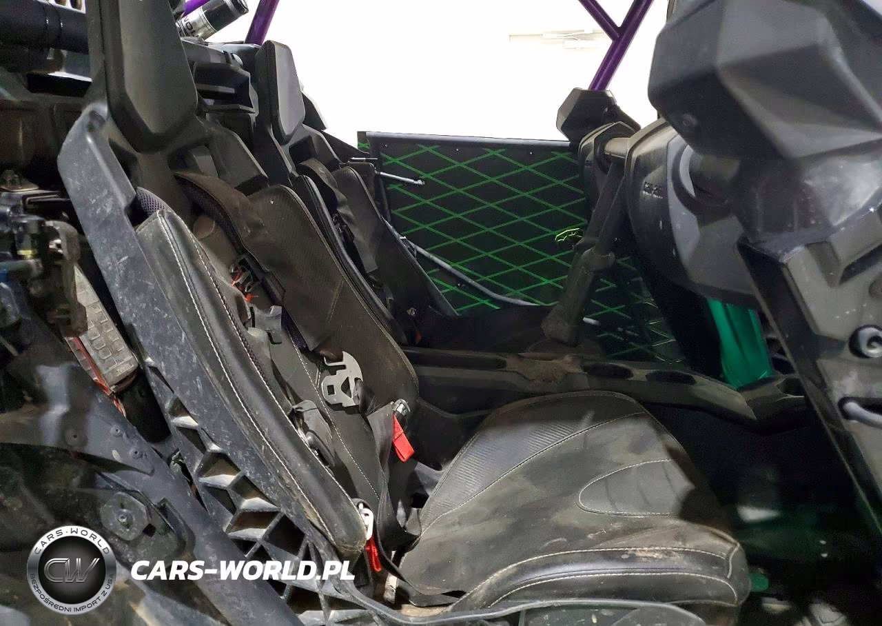 2020 Can-Am Maverick X3 Utility Vehicle VIN:3JBVNAV42LK001711 - 6