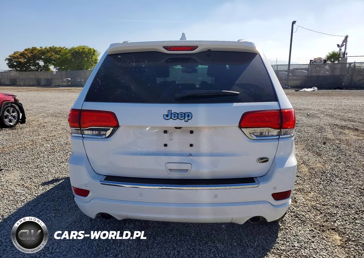2015 Jeep Grand Cherokee Overland VIN:1C4RJECG1FC719145 - 6