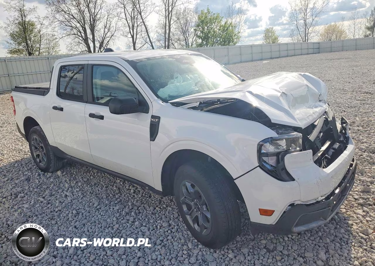 2025 Ford Maverick Xlt VIN:3FTTW8JA1SRB10723 - 4
