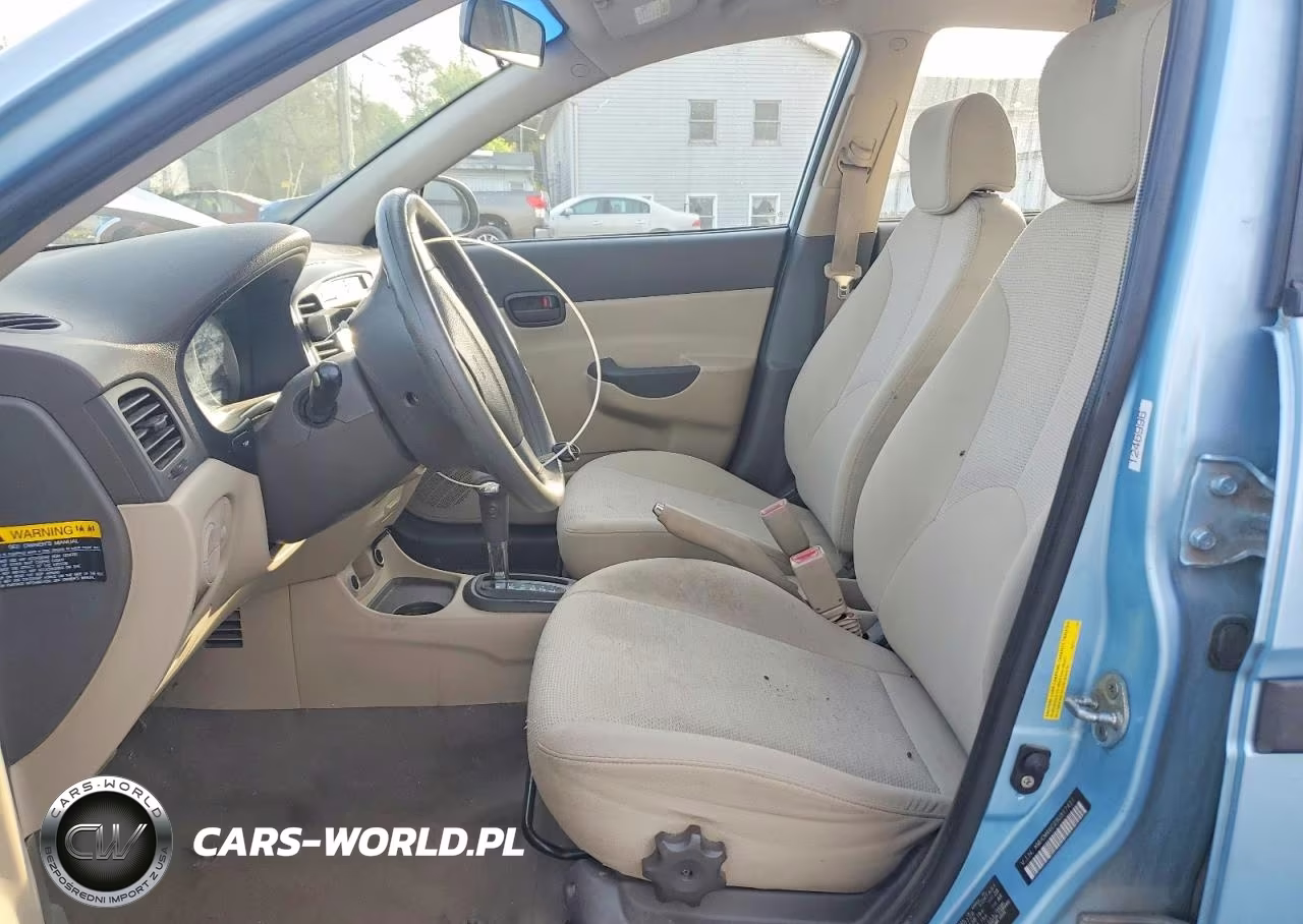 2009 Hyundai Accent Gls VIN:KMHCM46C29U317421 - 7