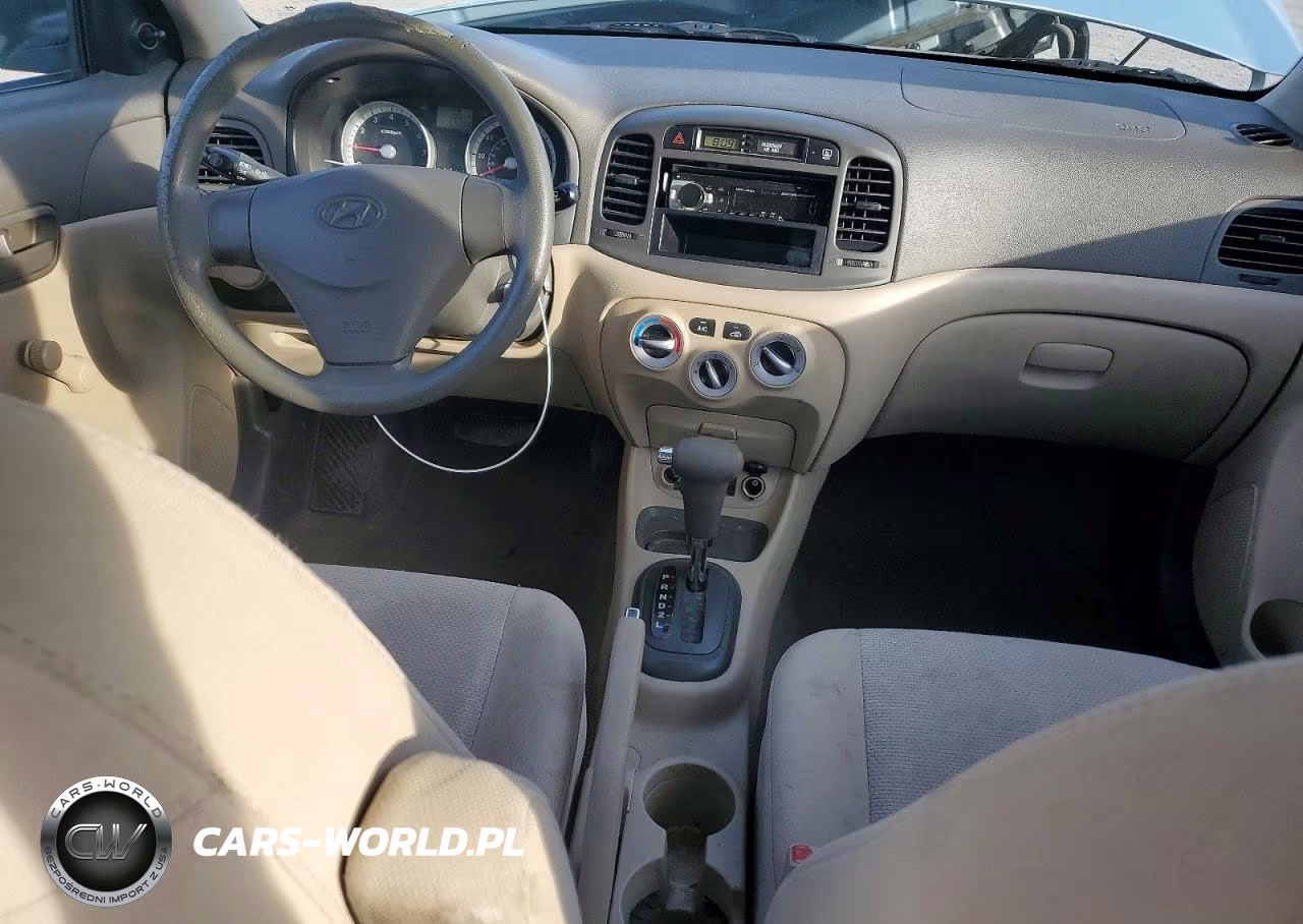 2009 Hyundai Accent Gls VIN:KMHCM46C29U317421 - 8