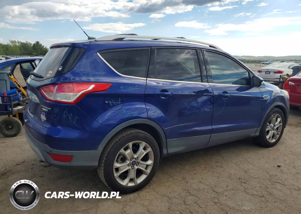 2016 Ford Escape Titanium VIN:1FMCU9J93GUB50377 - 3
