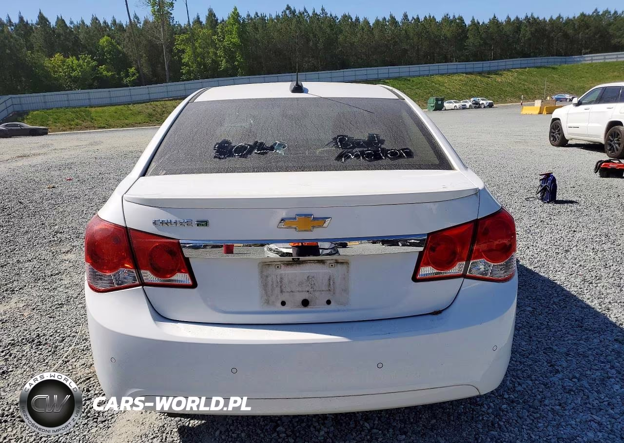 2015 Chev Cruze VIN:1G1P75SZ9F7230826 - 6