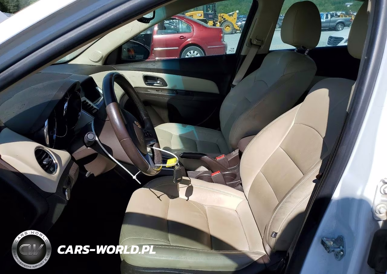 2015 Chev Cruze VIN:1G1P75SZ9F7230826 - 7