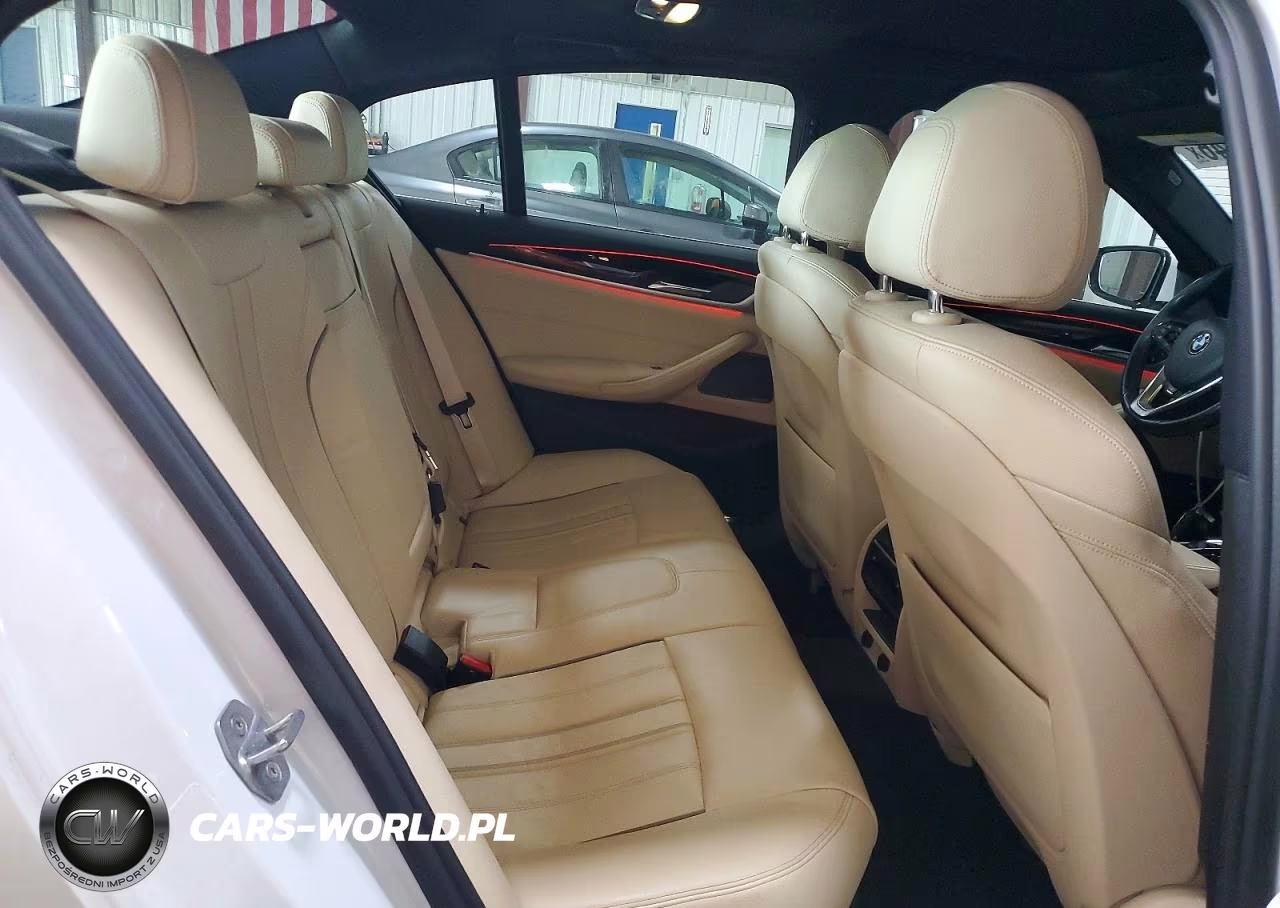 2018 BMW 530Xe VIN:WBAJB1C55JB083830 - 10