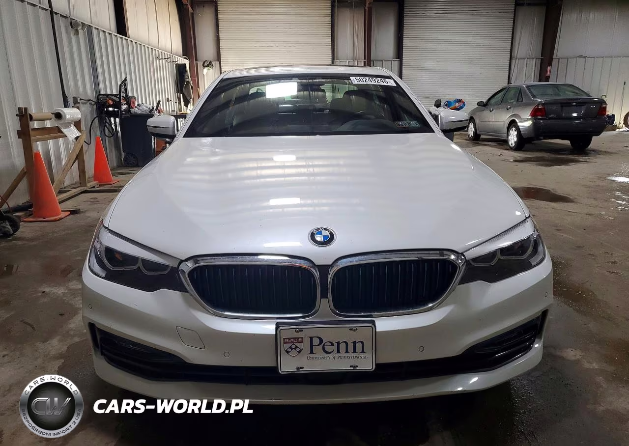 2018 BMW 530Xe VIN:WBAJB1C55JB083830 - 5