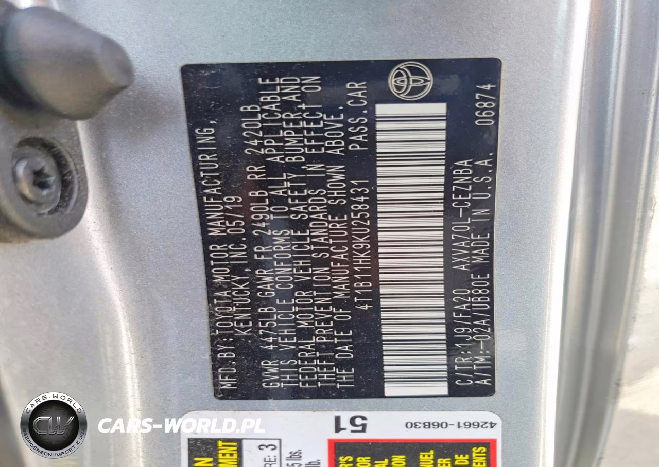 2019 Toyota Camry Le VIN:4T1B11HK9KU258431 - 12