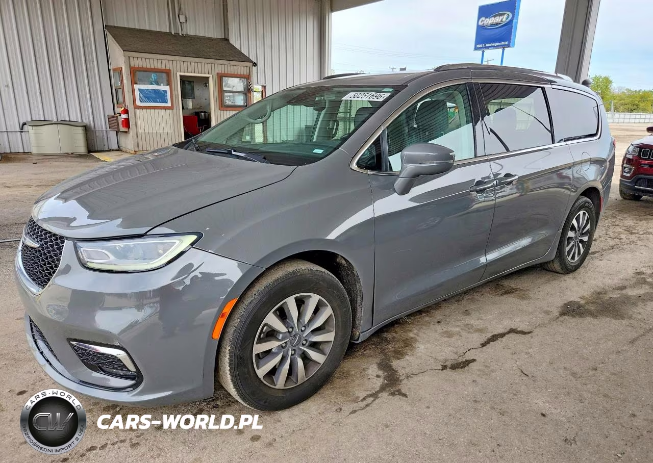 2021 Chrysler Pacifica Touring L
