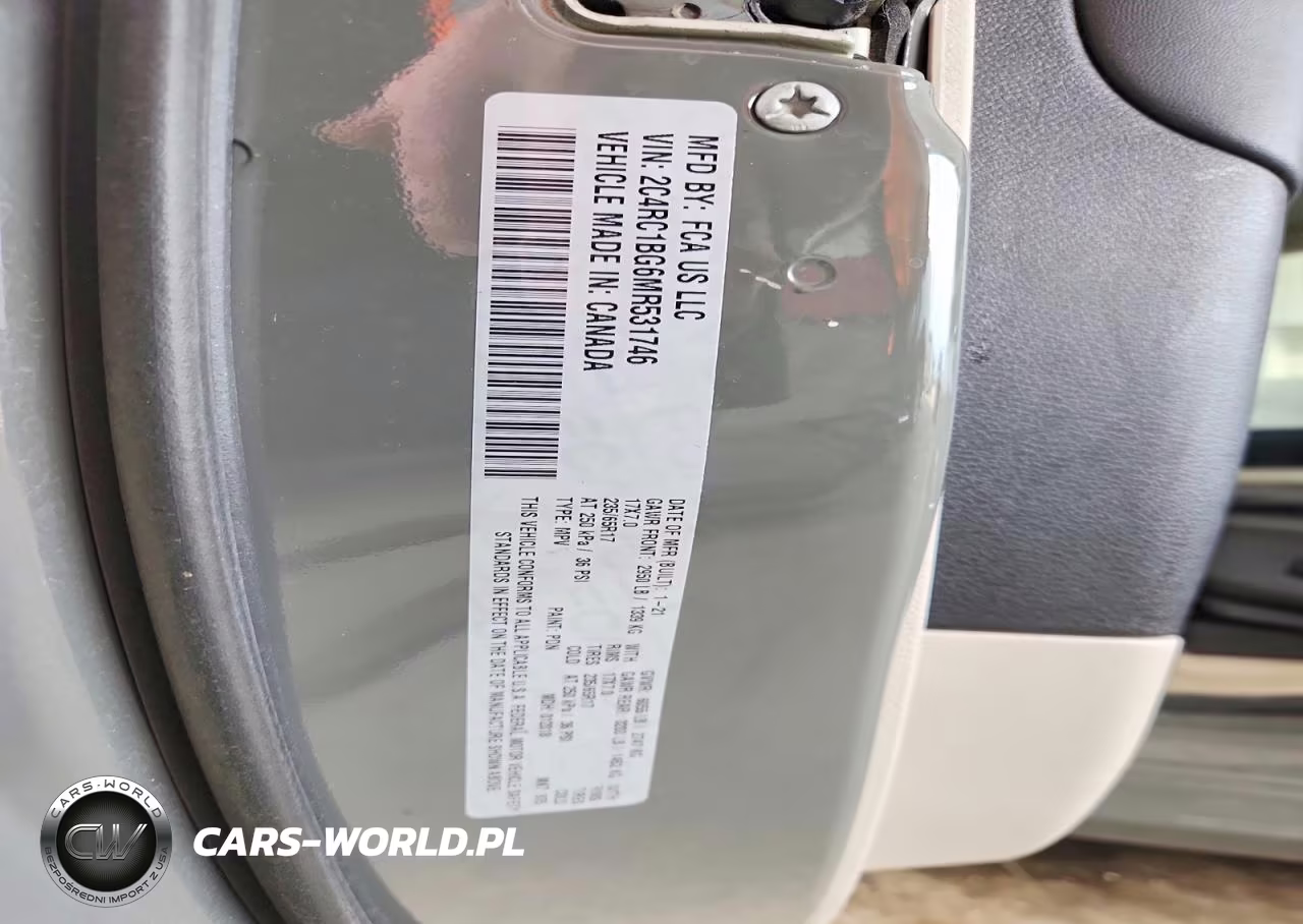 2021 Chrysler Pacifica Touring L VIN:2C4RC1BG6MR531746 - 13
