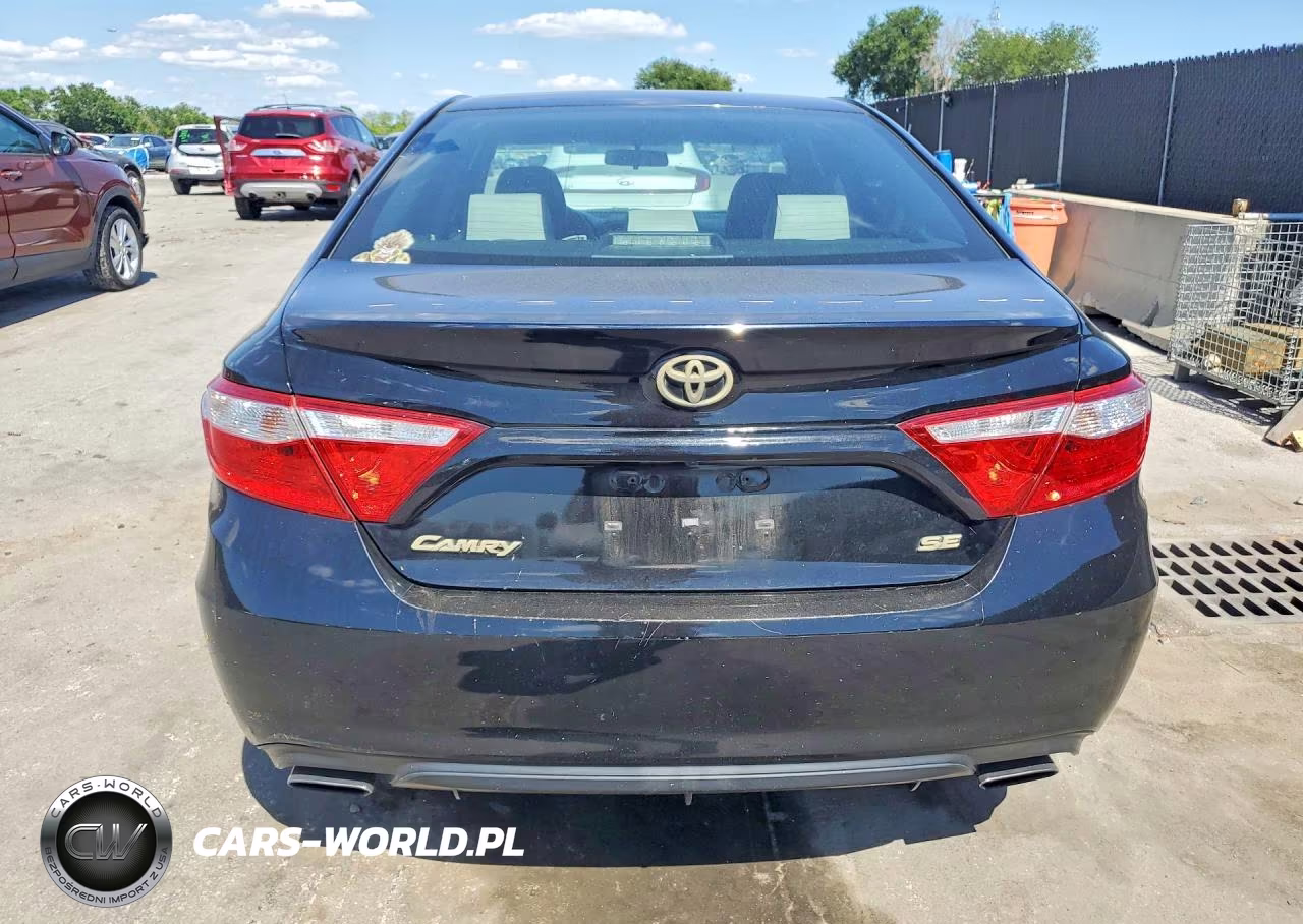 2017 Toyota Camry Se VIN:4T1BF1FK4HU633039 - 6