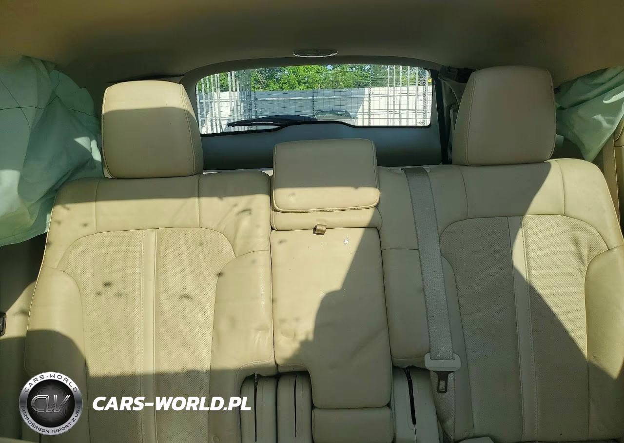 2019 Lincoln Mkt VIN:2LMHJ5AT8KBL02319 - 10