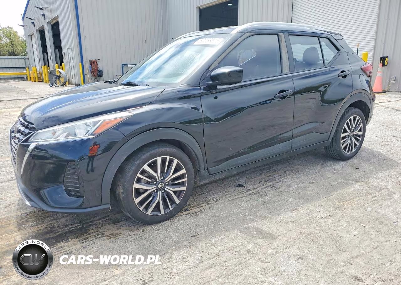 2021 Nissan Kicks Sv